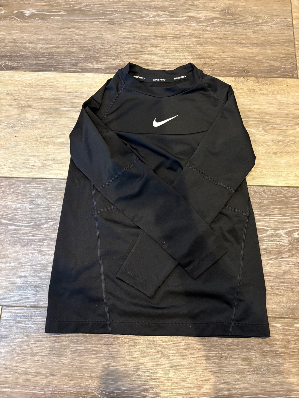 Boys Nike Dri-FIT Long Sleeve Crew